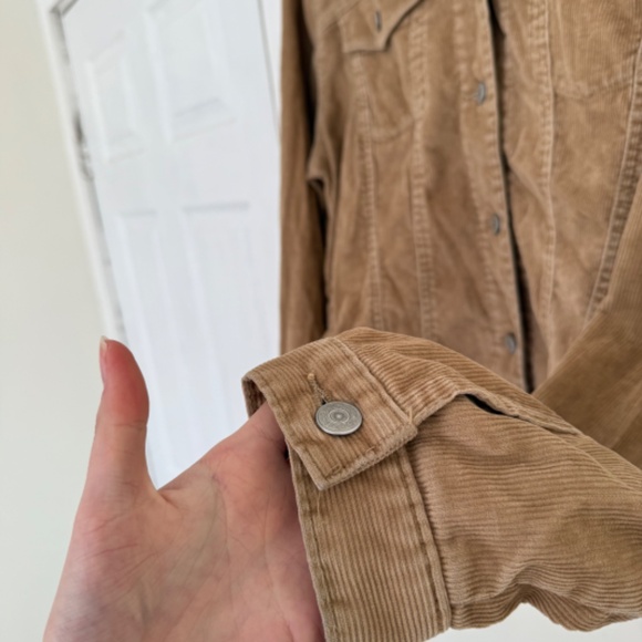 VINTAGE Gap corduroy tan button up jacket - Picture 3 of 8